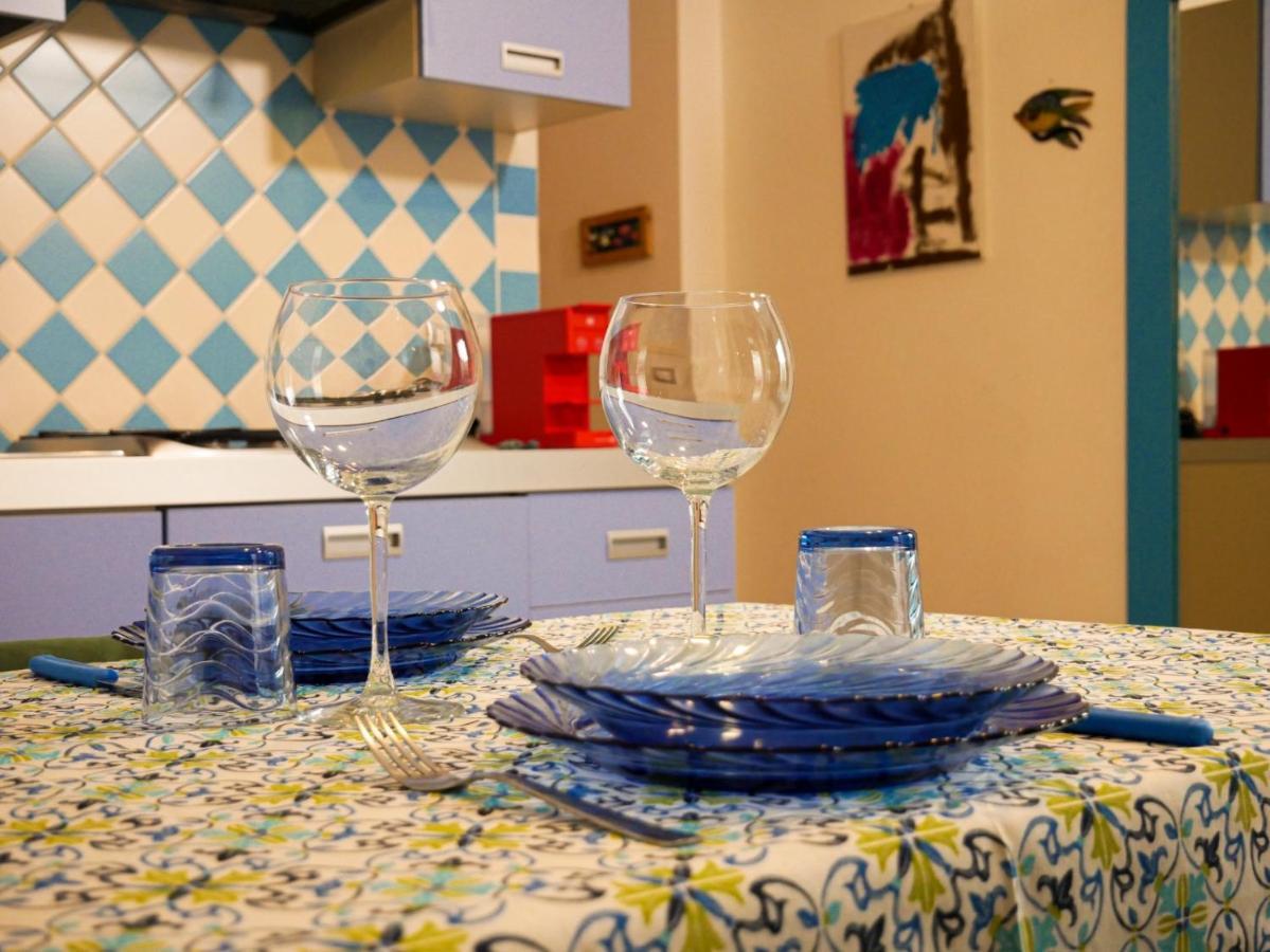 Mare Roccia Beachfront Apartment Taormina Eksteriør bilde